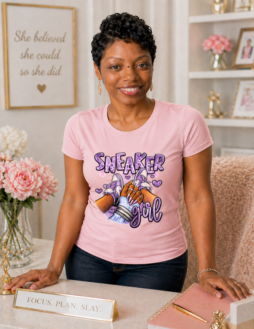 Sneaker Girl-T-shirt